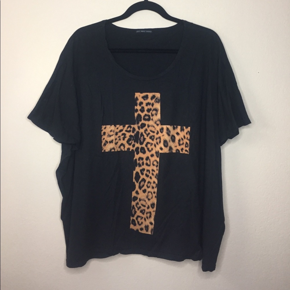 Truly Madly Deeply leopard cross shirt