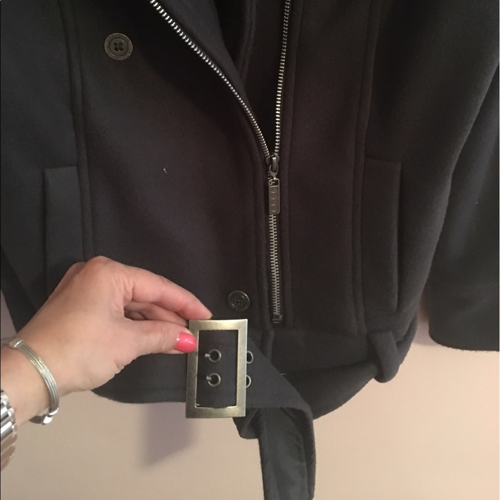 Outer Jacket - image 3