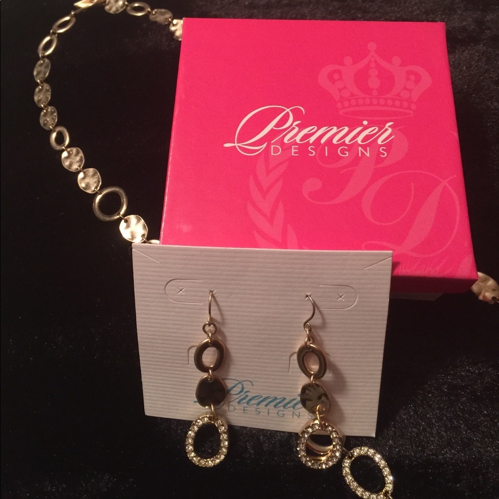 Premier Designs Necklace and Earrings