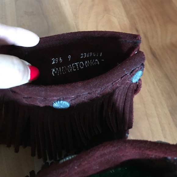 Minnetonka Braided Ankle Boots - Picture 7 of 8