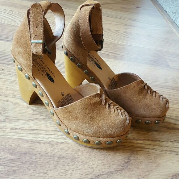 ❌SOLD❌ Jeffrey Campbell for Free People Daubs Clog - Picture 2 of 8