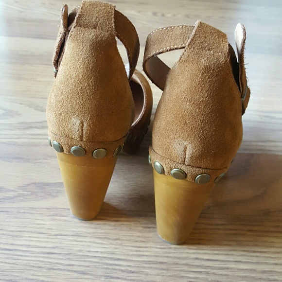❌SOLD❌ Jeffrey Campbell for Free People Daubs Clog - Picture 5 of 8