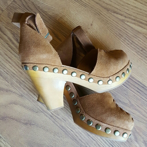 ❌SOLD❌ Jeffrey Campbell for Free People Daubs Clog - Picture 8 of 8