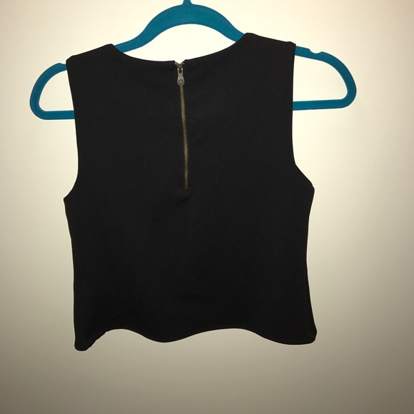 Nicole Miller crop top - Picture 2 of 3