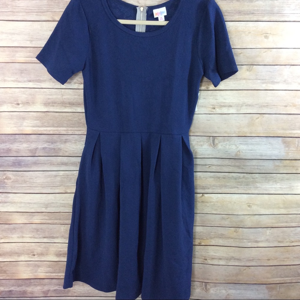 Gorgeous Navy blue lularoe Amelia m