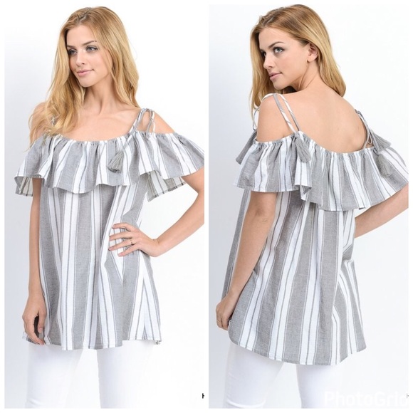 Stunning vertical striped tunic w/self tie tassel - Picture 4 of 4