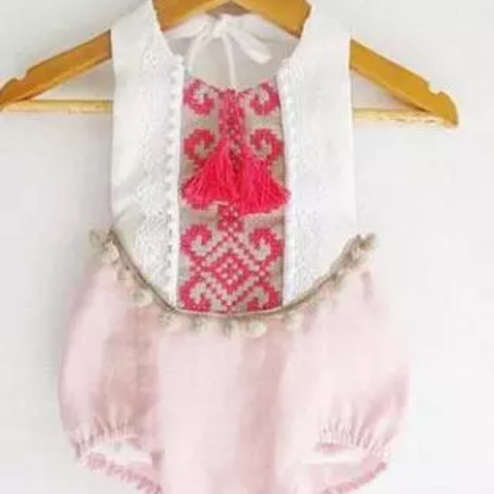 Baby romper