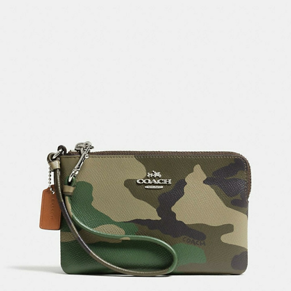 ***SOLD*** Coach camo camouflage wristlet