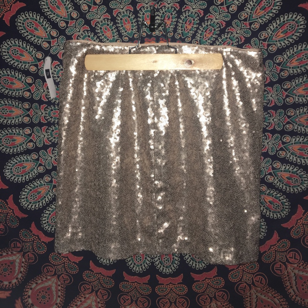 ✨ NWT SEQUIN mini skirt || GAP || party perfect 🎉