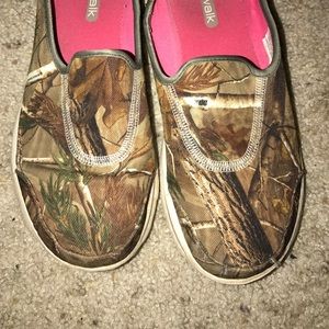 Go Walk Camo Slip On's
