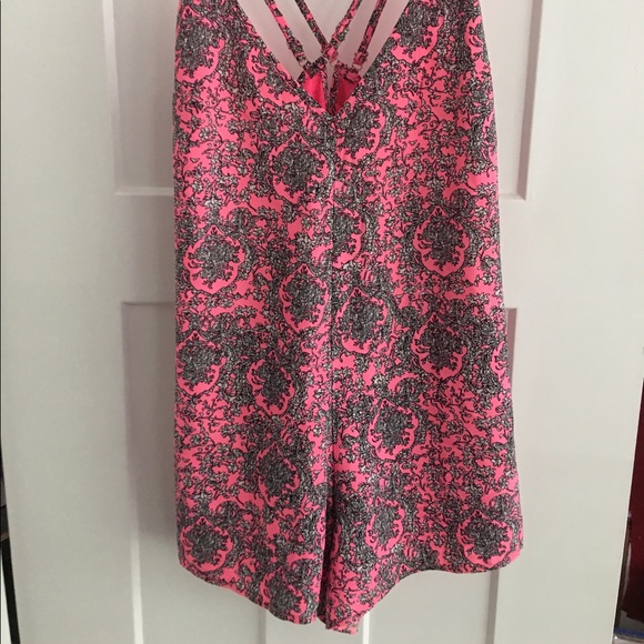 LF romper - Picture 1 of 4
