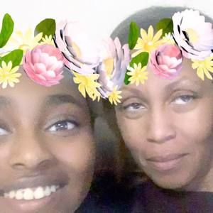 Meet your Posher, Tania