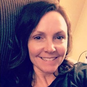 Meet your Posher, Carrie