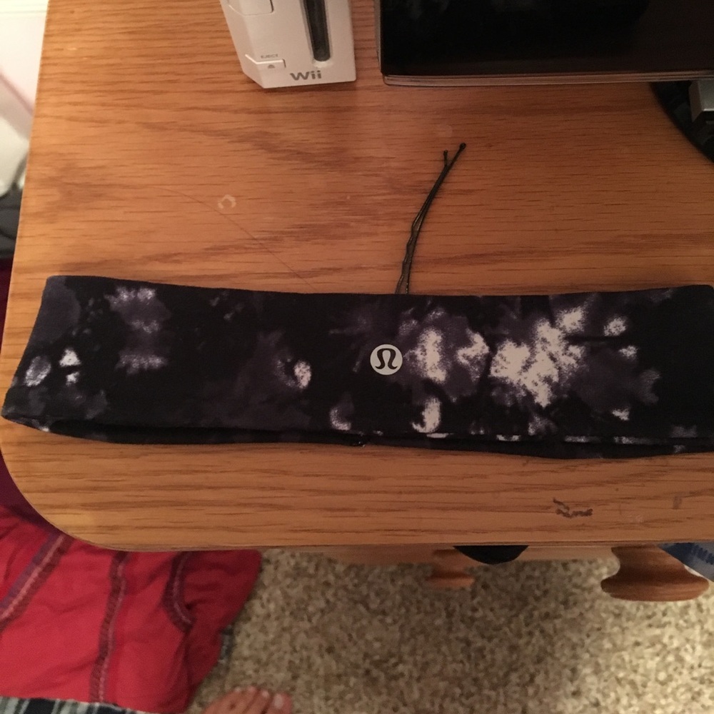 Lululemon headband