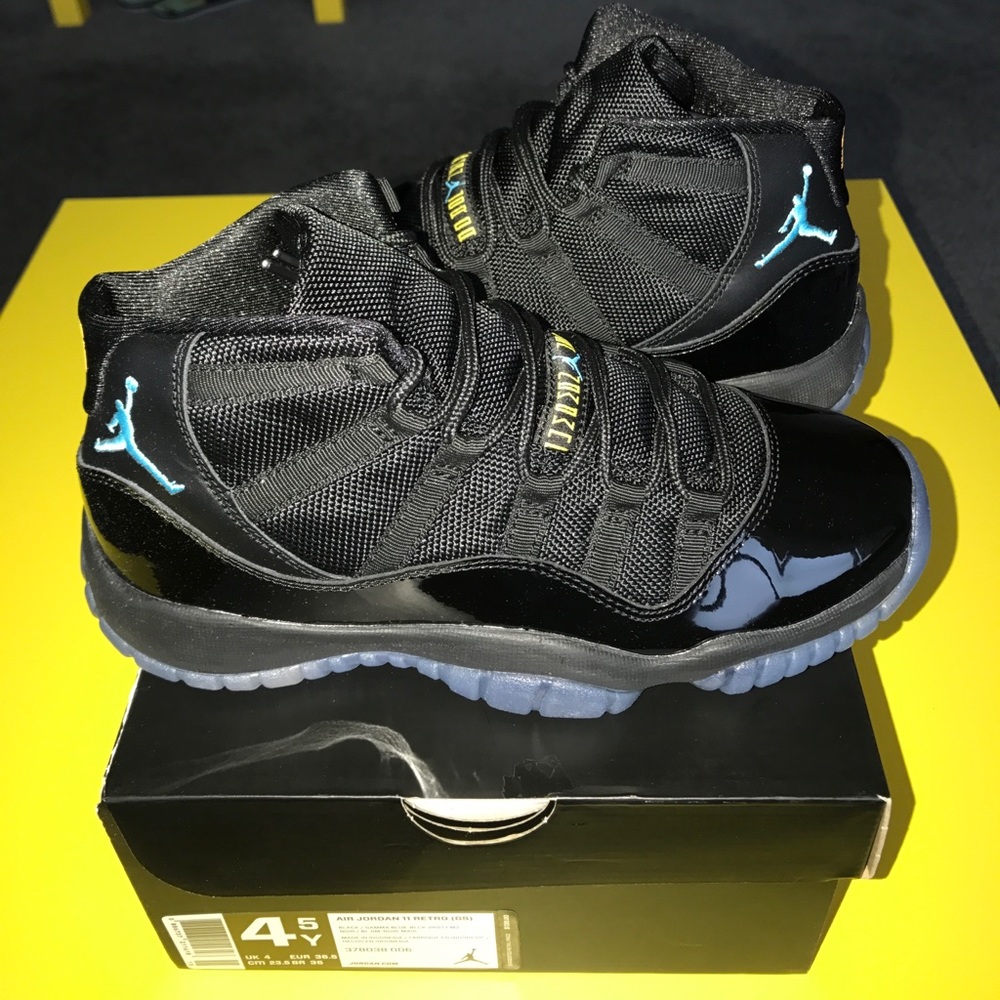 NIB Air Jordan 11 Retro in Gamma Blue