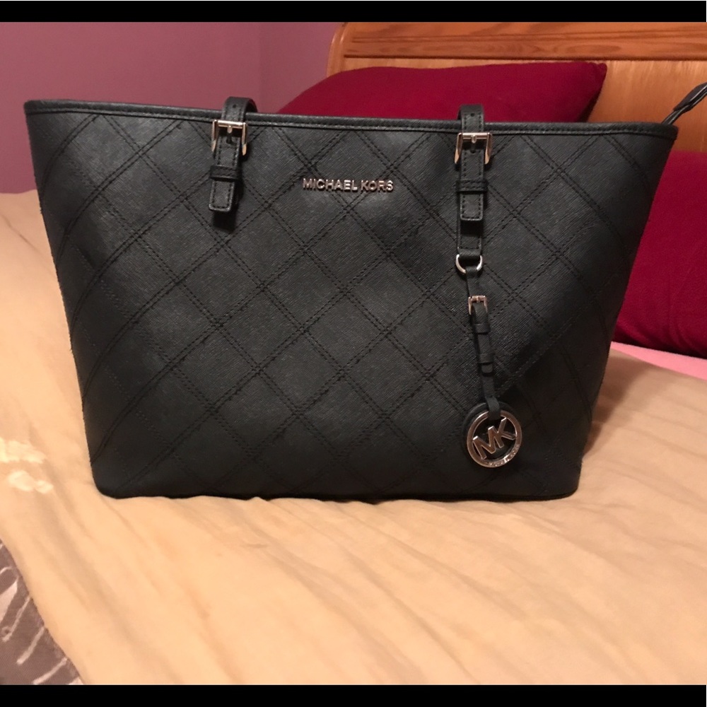 Michael kors purse