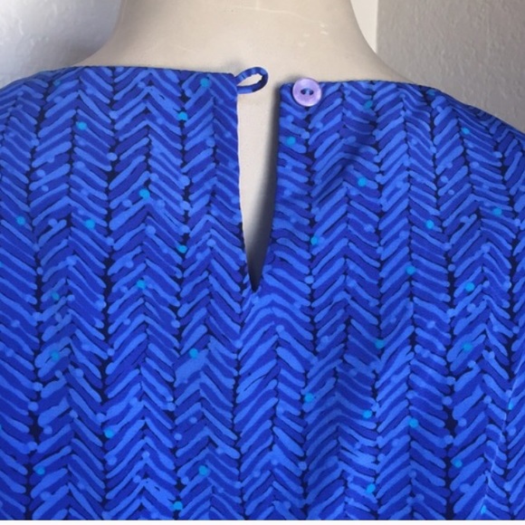 Beautiful blue tank top - Picture 4 of 4