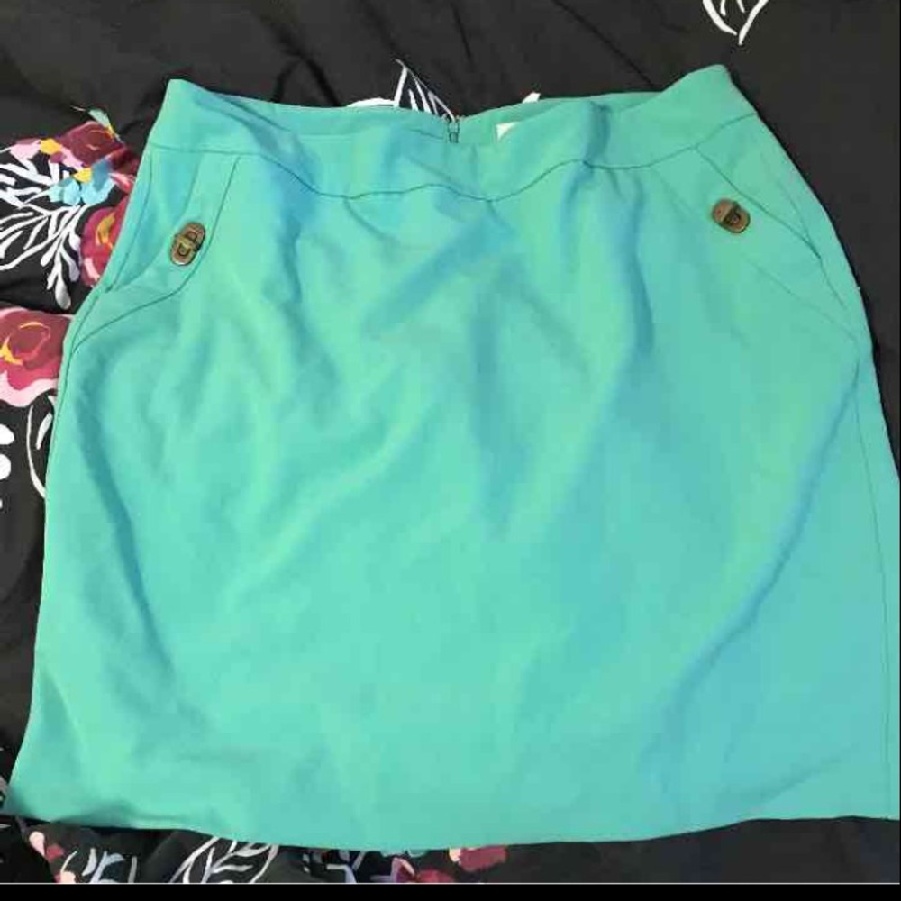 Worthington Skirt
