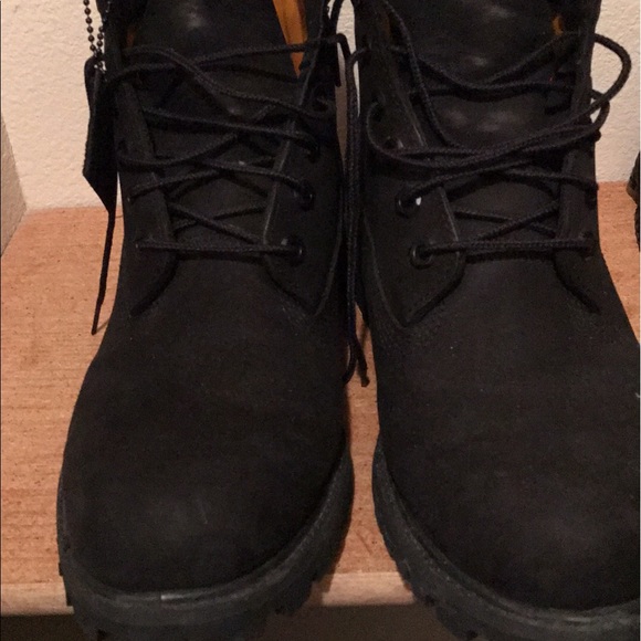 Black Timberlands size 9.5 - Picture 2 of 3