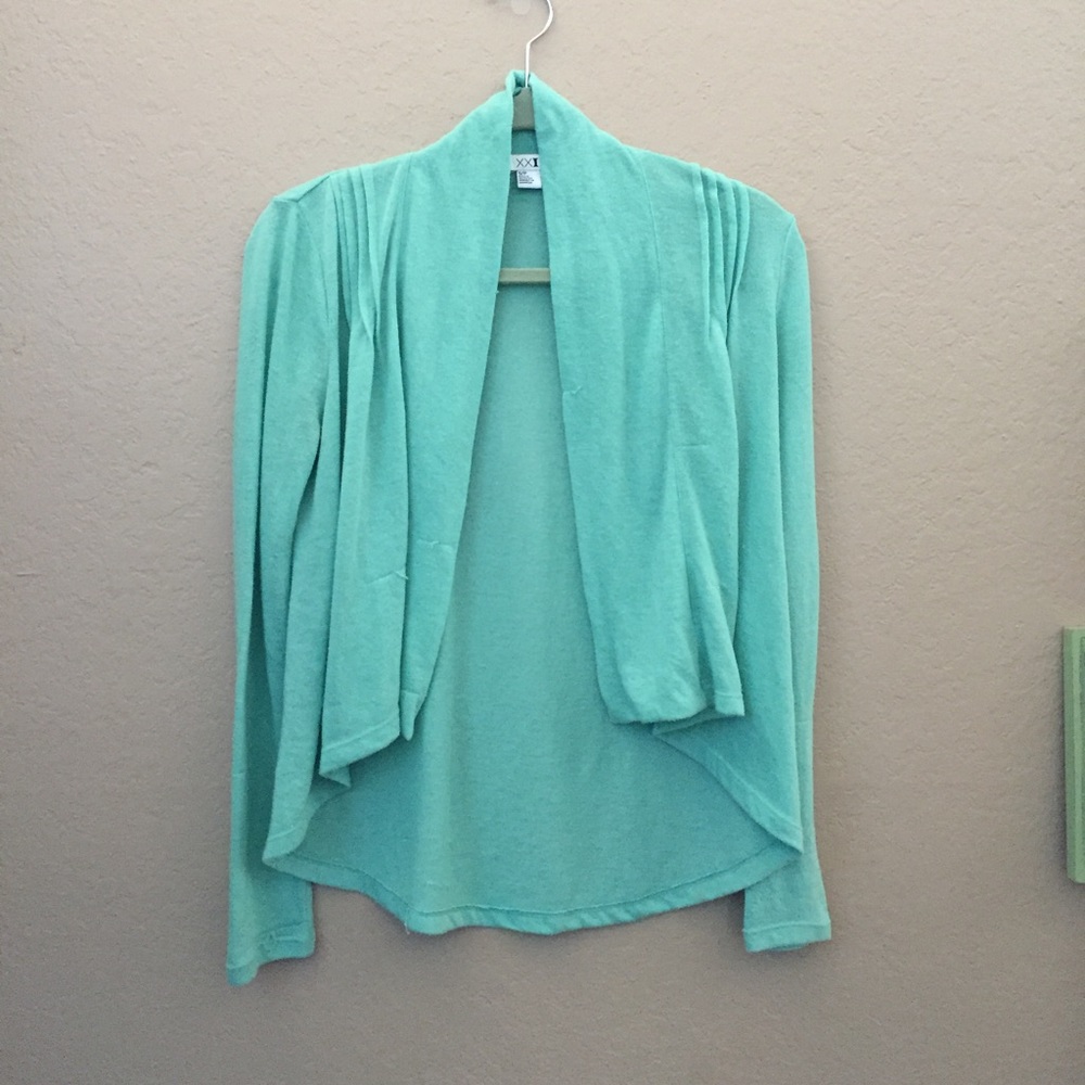❤️‍🔥 $5 ❤️‍🔥 or 3 /$12 ❤️‍🔥 Aqua Forever 21 hi-low cardigan - S