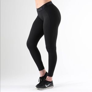 TRADE @moriahn Flex legging V3 Mark/Black