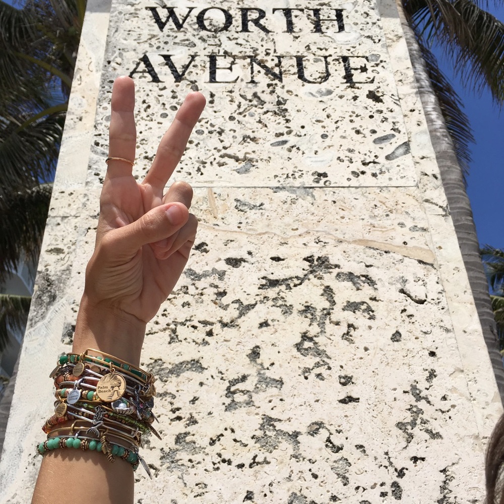 Meet your Posher, Aa