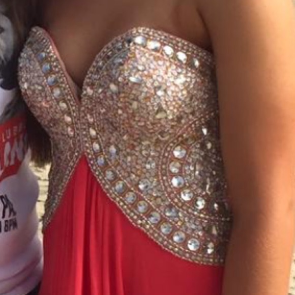 Prom Dress - Picture 2 of 3