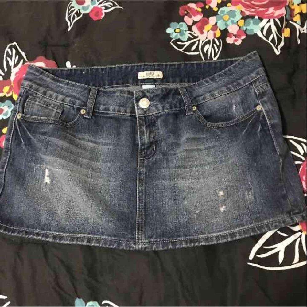 Jean mini