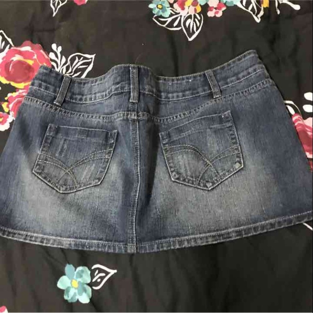 Jean mini - Picture 2 of 2