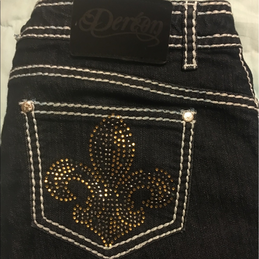 Dereon jeans