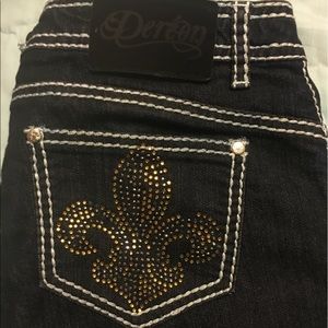 Dereon jeans