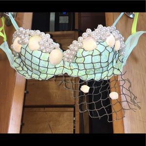Custom made mermaid bra!!🌸