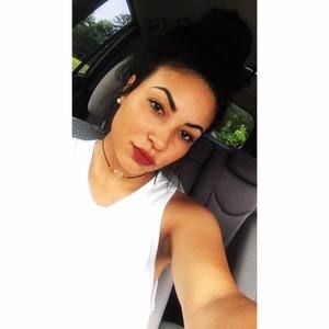 Meet your Posher, Christina