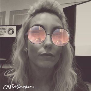 Meet your Posher, Sherry