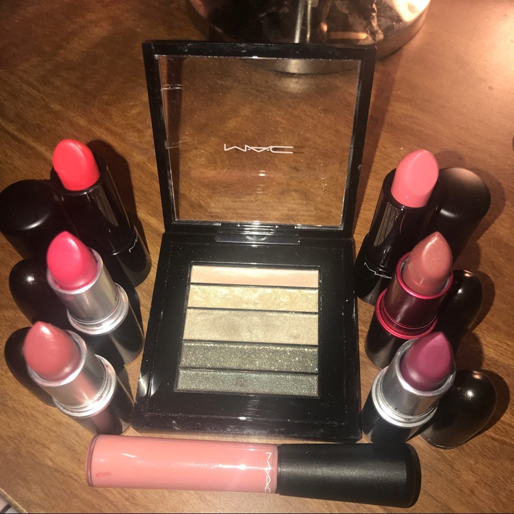 MAC lips