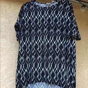 Small Black and White LuLaRoe Irma