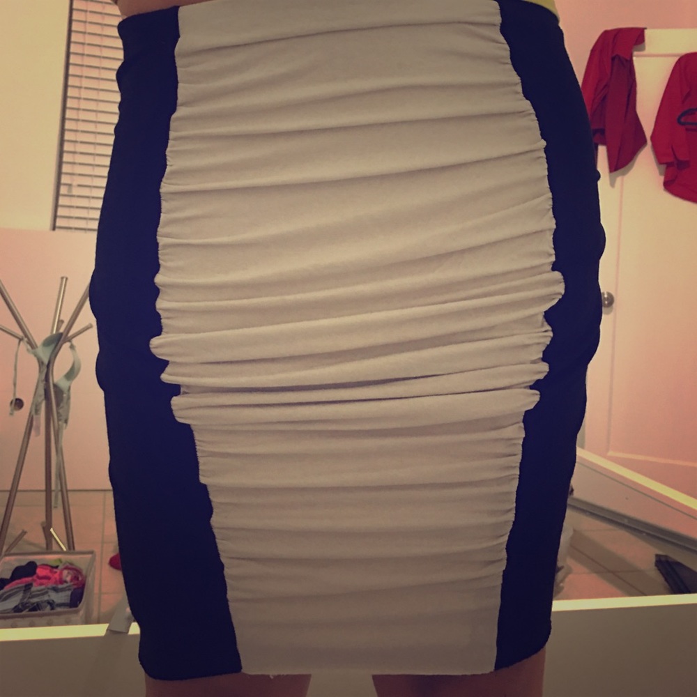 Black and cream pencil skirt