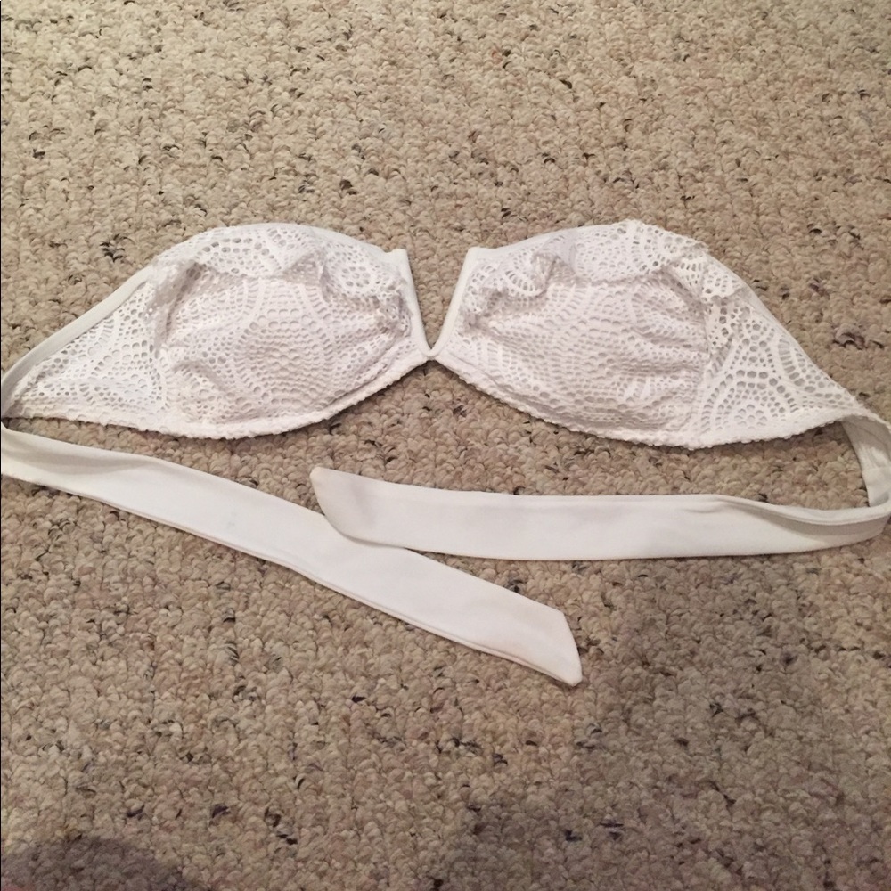 White eyelet strapless bathing suit