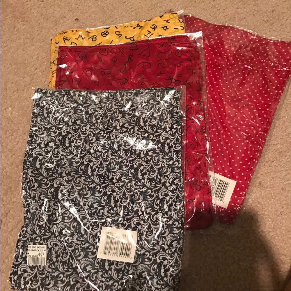 Wyoming traders scarves!