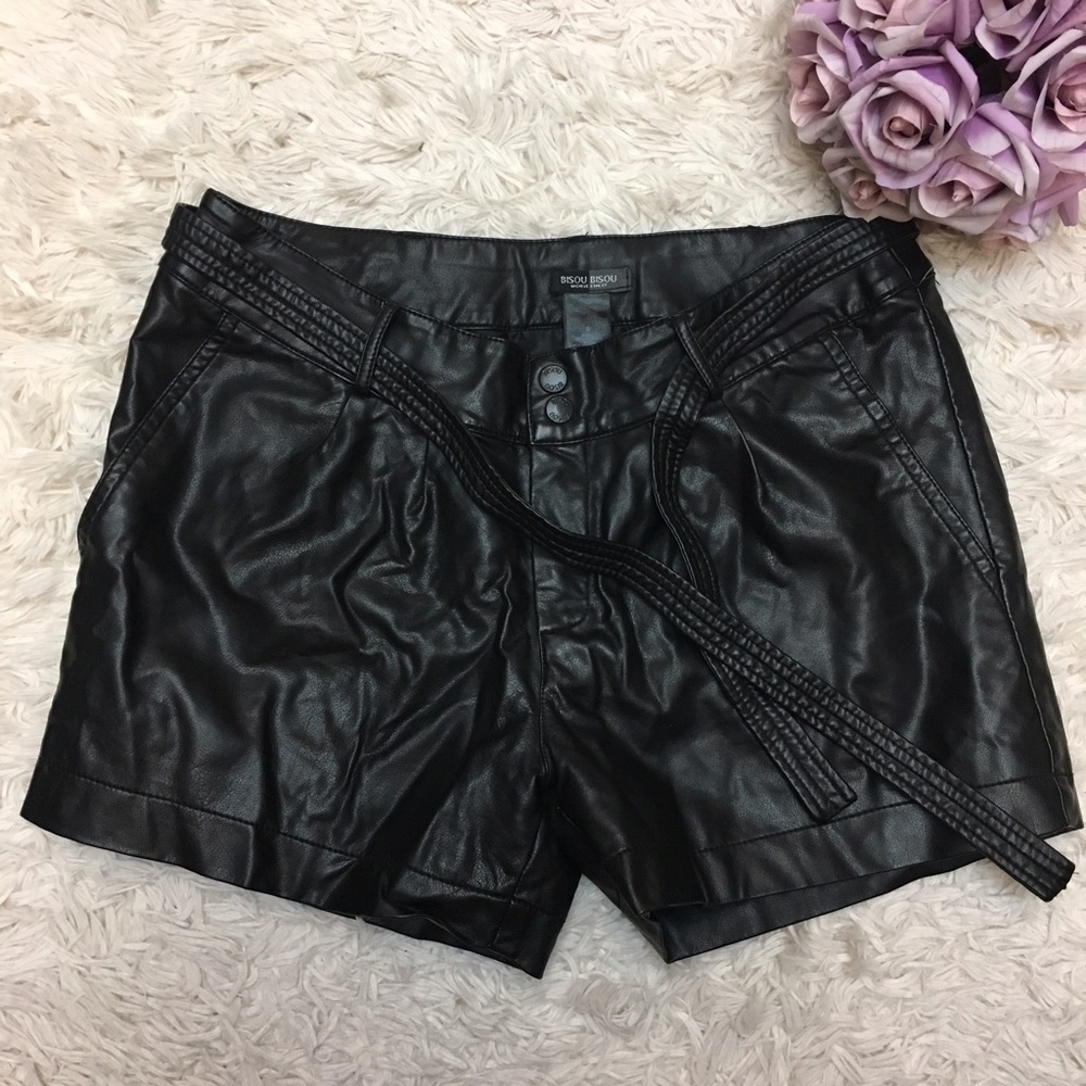 Bisou Bisou Little Leather Shorts
