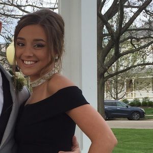 Meet your Posher, Kaylee