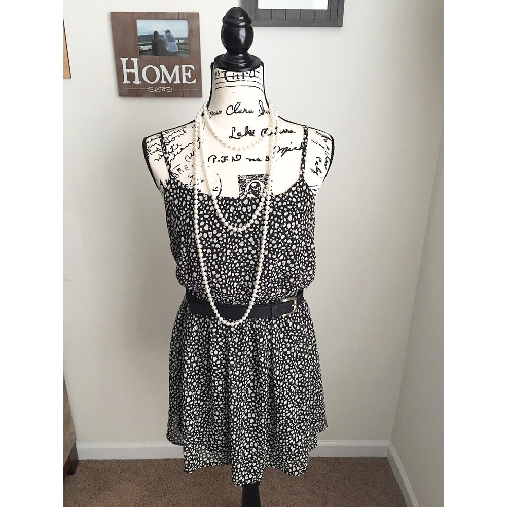 EUC Forever 21 Polka Dot Dress