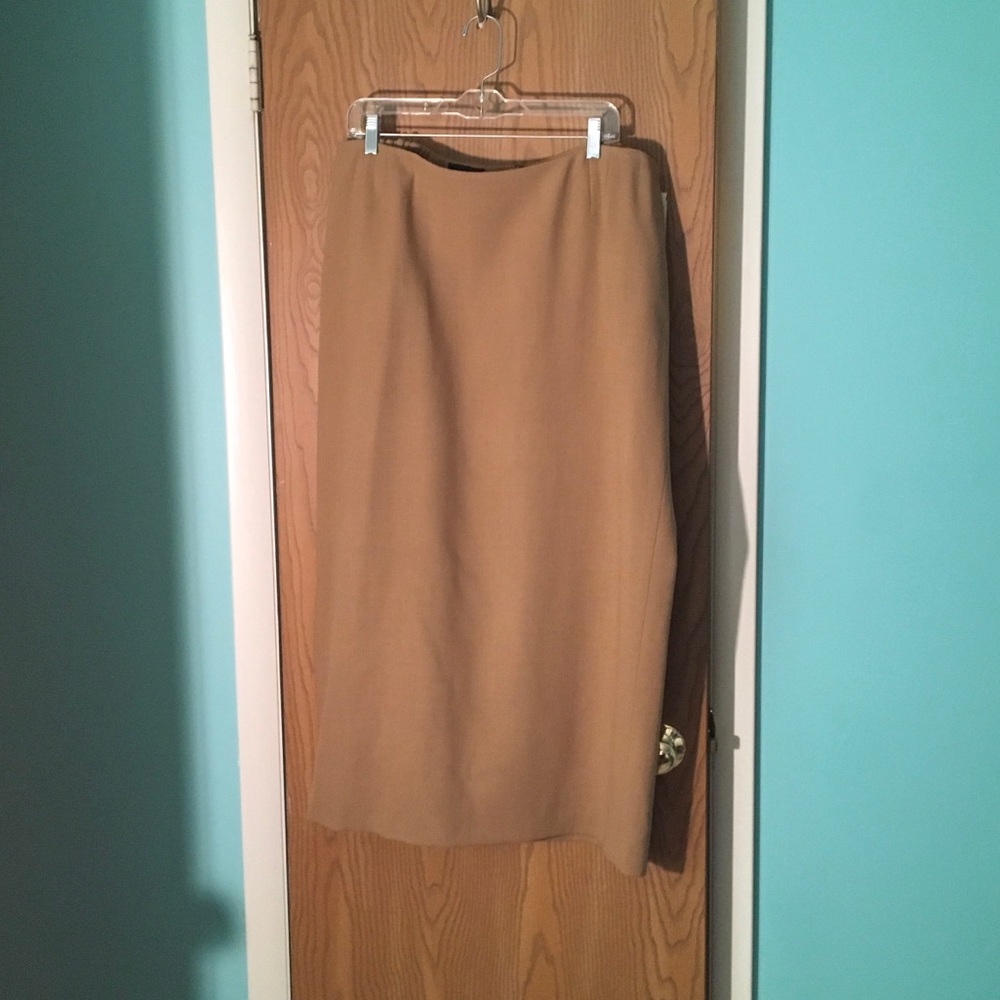 Tan wool skirt