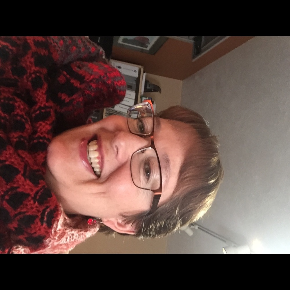 Meet your Posher, Sanna