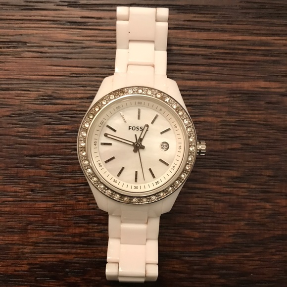 Fossil Accessories - Fossil white watch with stones