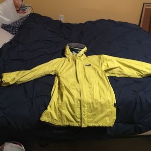 Patagonia rain jacket M