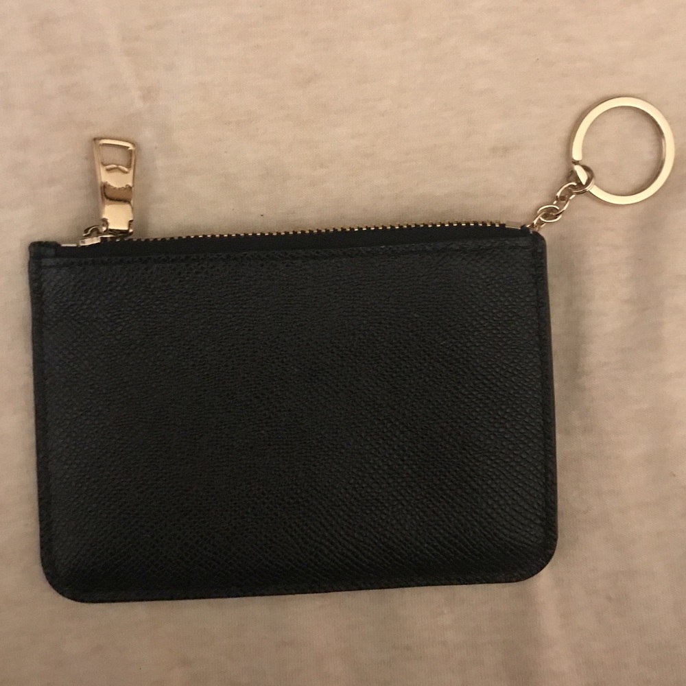 Coach - Picture 2 of 3