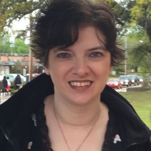 Meet your Posher, Pam