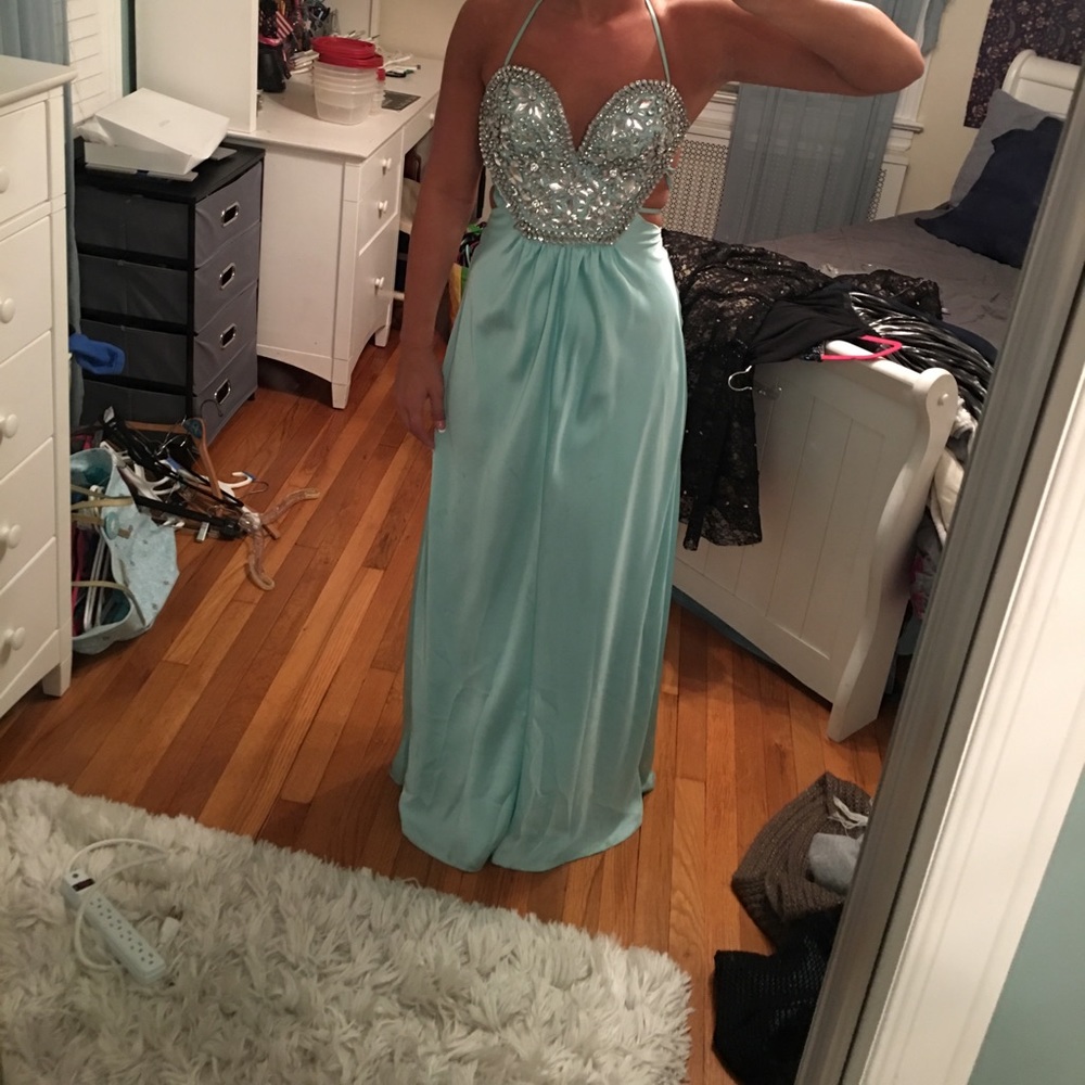 Jeweled heart top mint formal gown