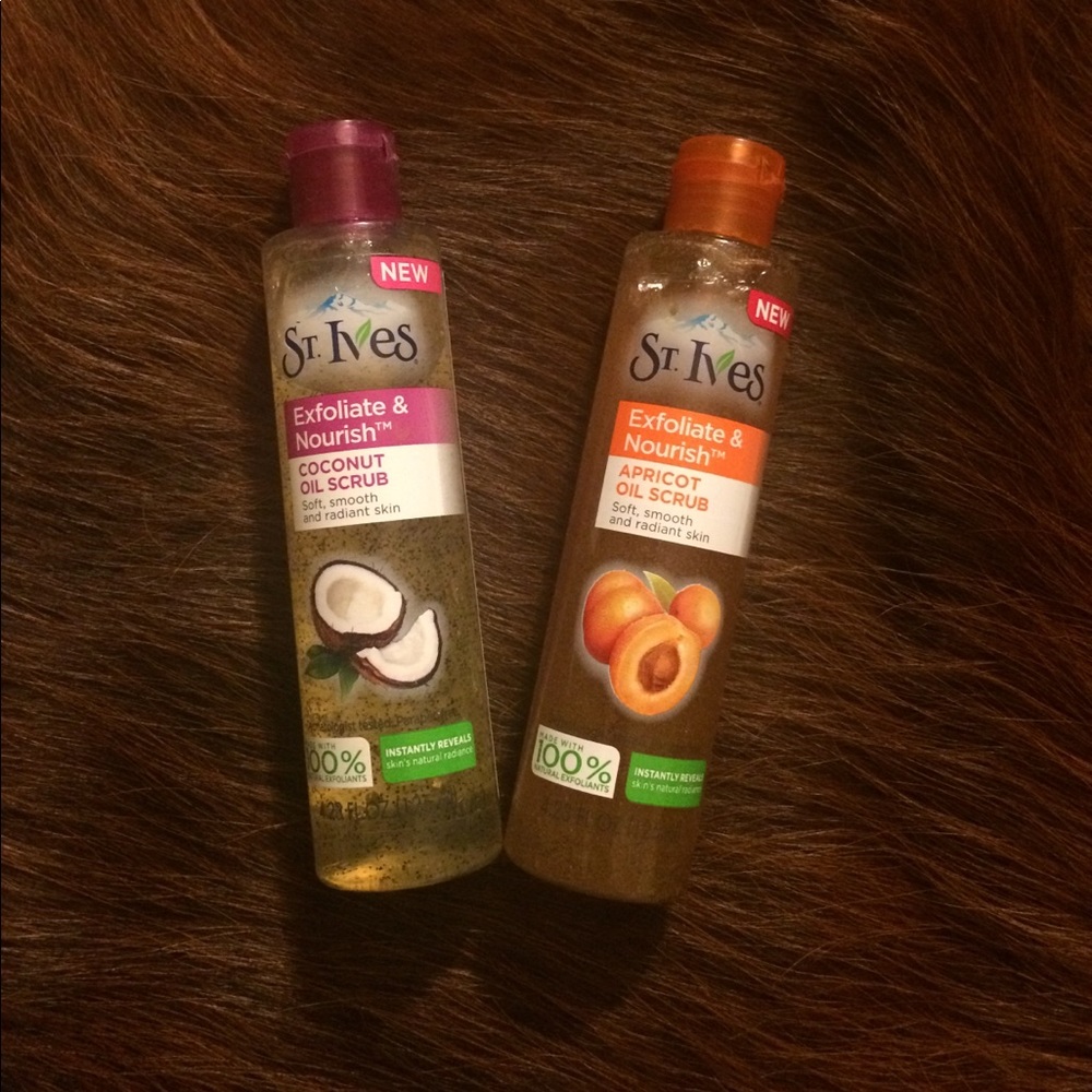 St. Ives Facial Scrub